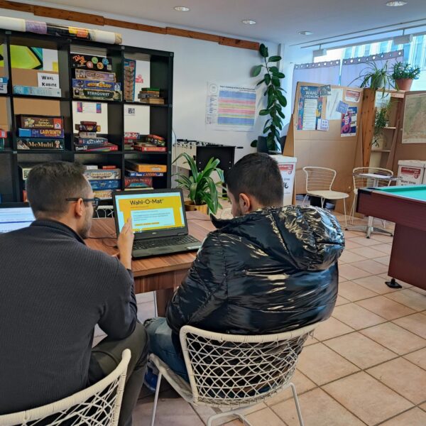 Junge Stimmen für die Demokratie